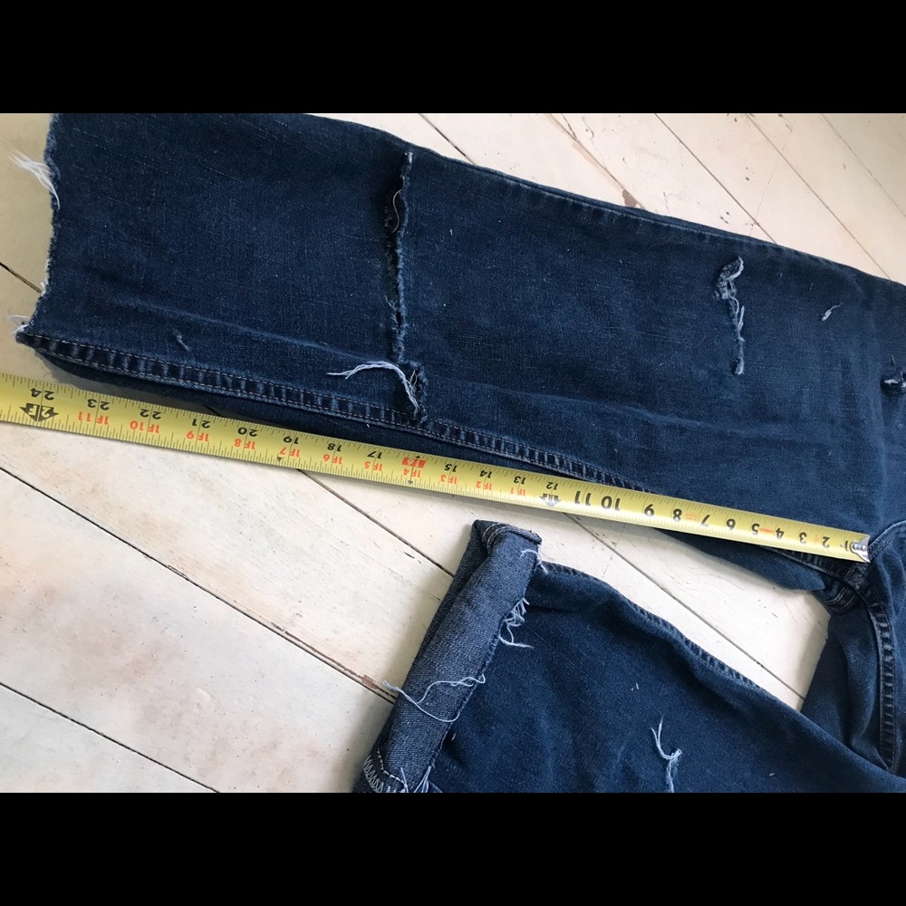 VTG ✨ Distressed Riders - Picture 5 of 8